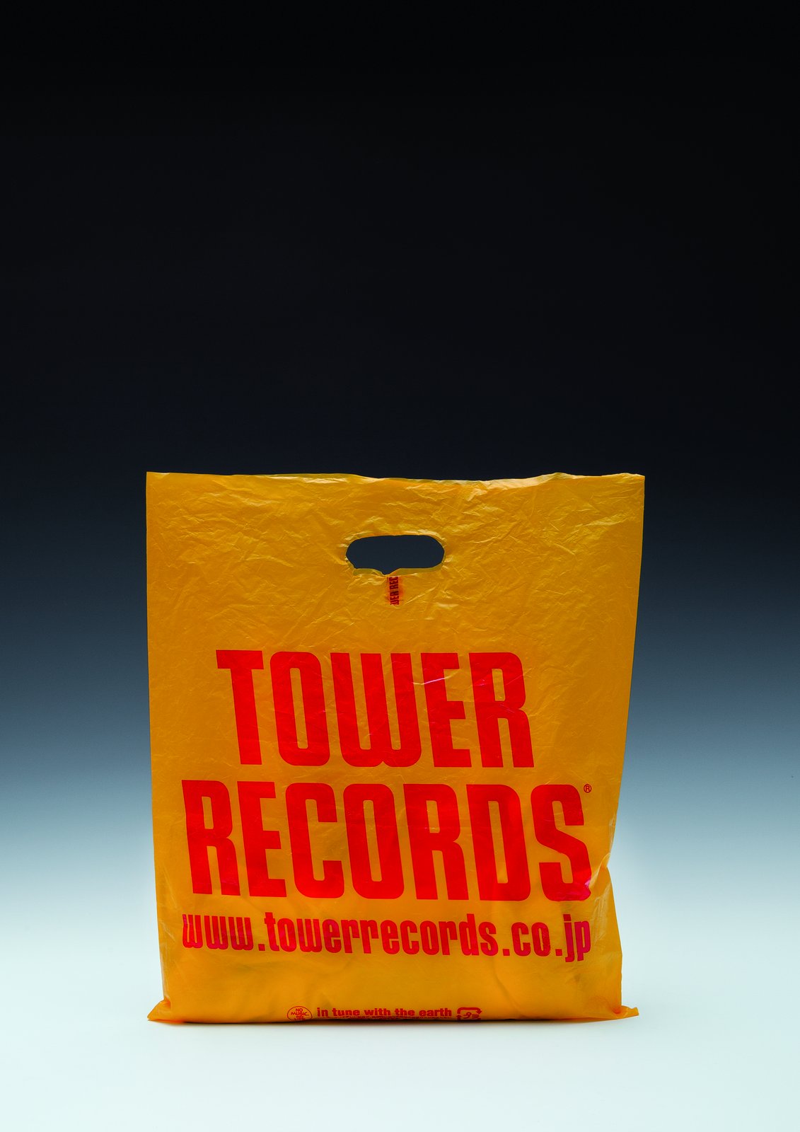 Beinghunted. archive — bags, print campaign